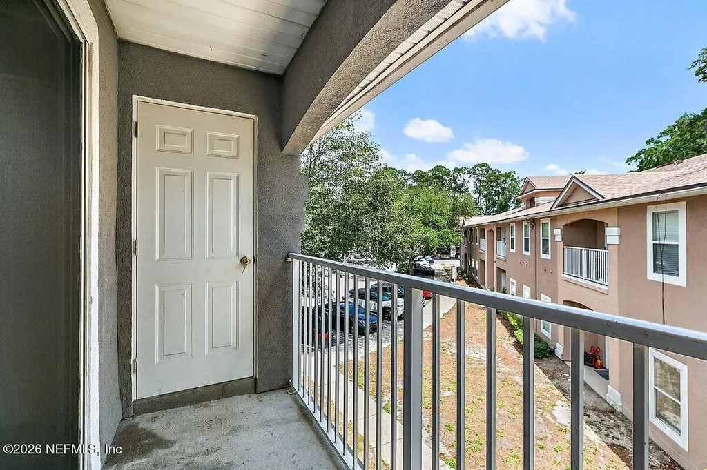 1466 Manotak Point Drive Jacksonville FL 32210