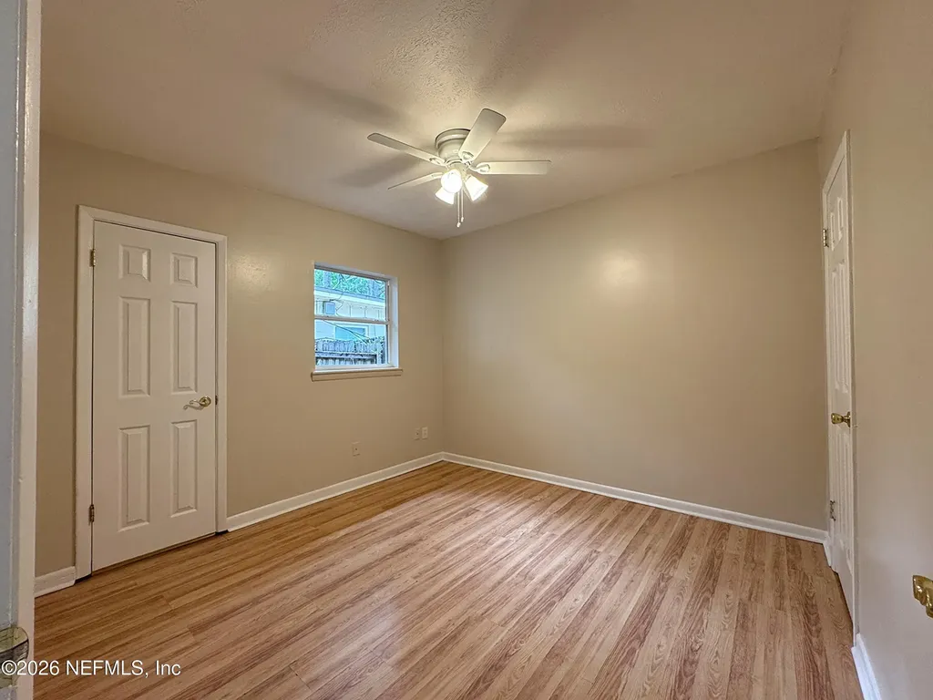 4464 Spring Glen Road Jacksonville FL 32207