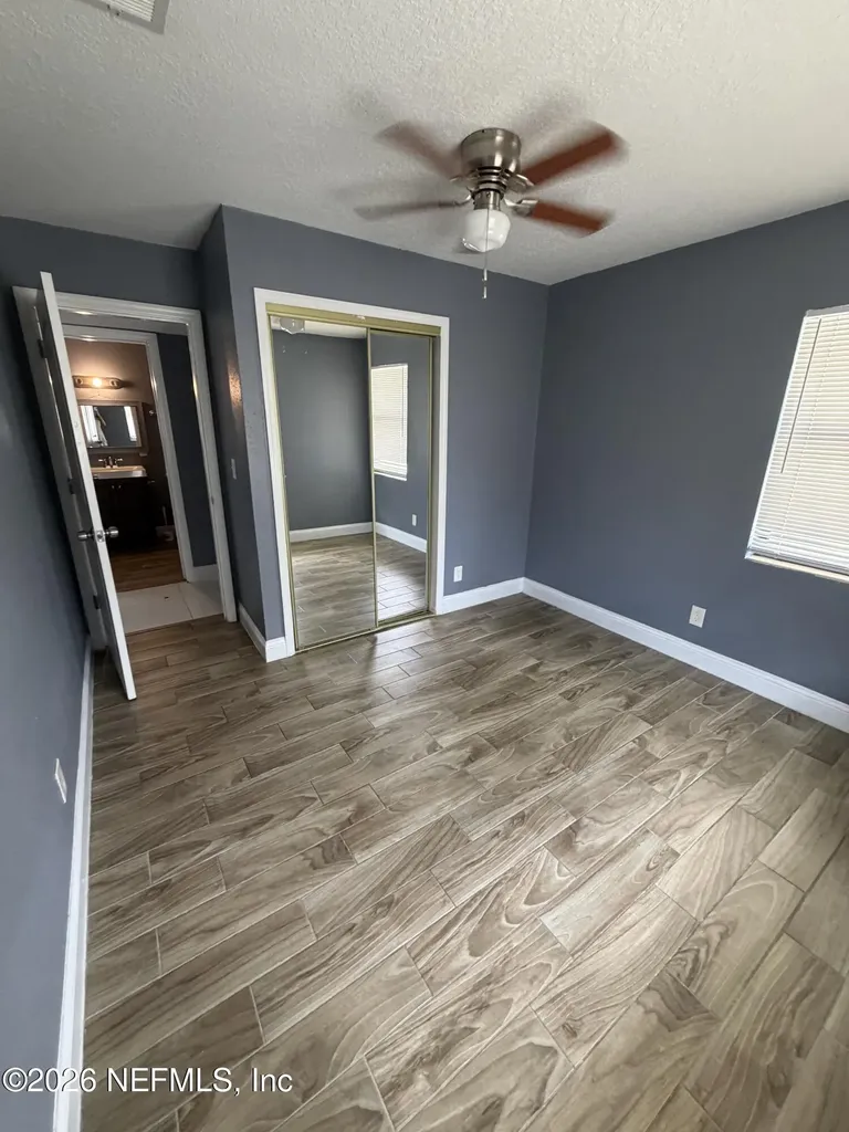 5415 Lori Drive S Jacksonville FL 32207