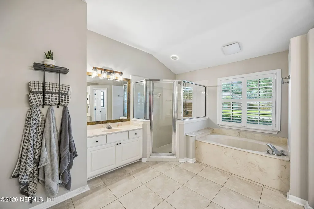 12513 Gately Oaks Lane E Jacksonville FL 32225