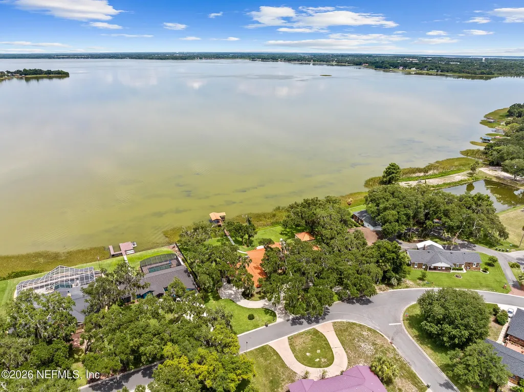 1412 Mosswood Drive Leesburg FL 34748