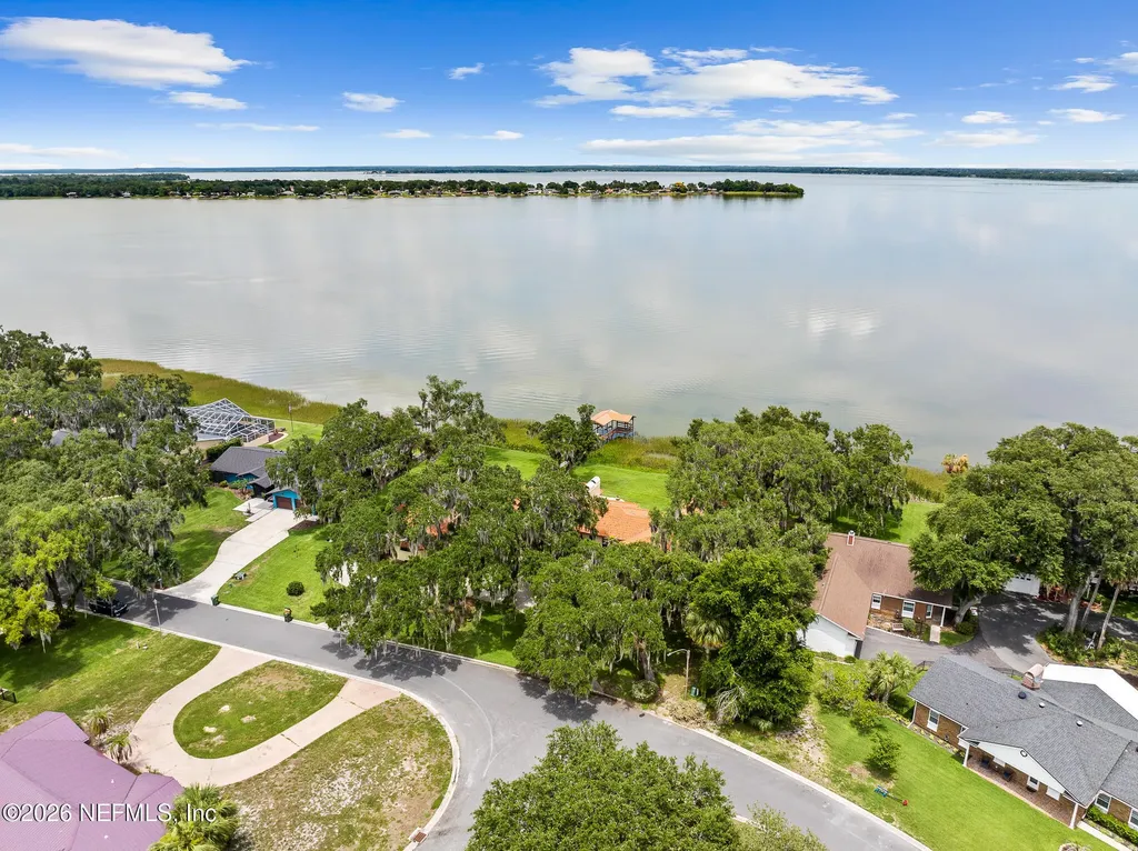 1412 Mosswood Drive Leesburg FL 34748