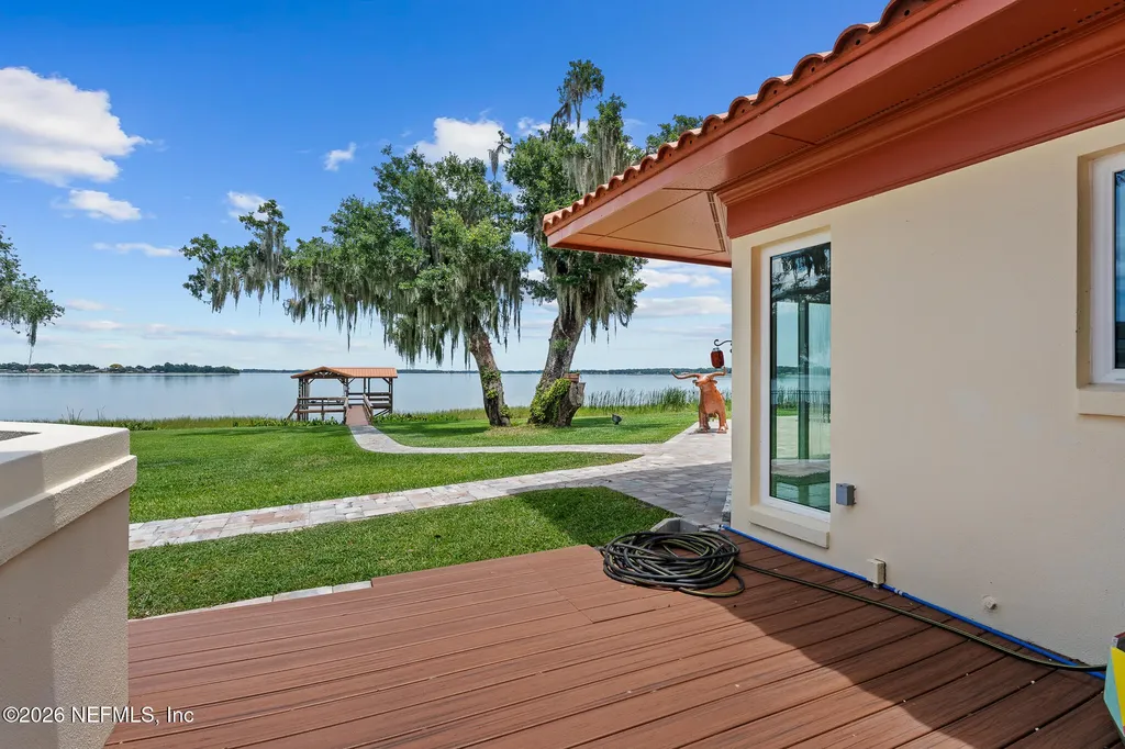 1412 Mosswood Drive Leesburg FL 34748