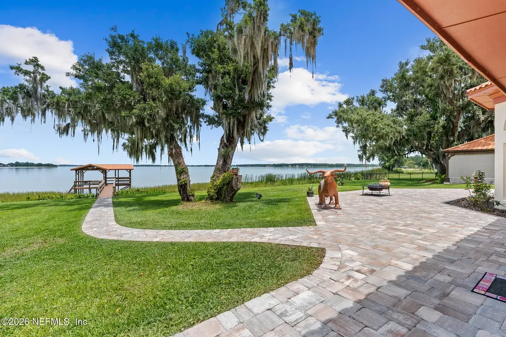 1412 Mosswood Drive Leesburg FL 34748