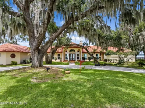 1412 Mosswood Drive Leesburg FL 34748