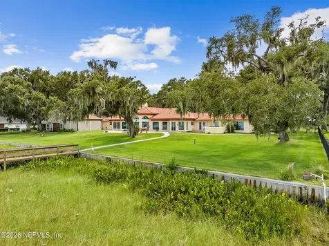 1412 Mosswood Drive Leesburg FL 34748