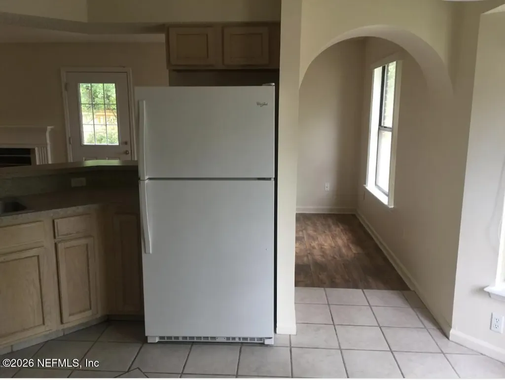 5058 Acre Estates Drive W Jacksonville FL 32210