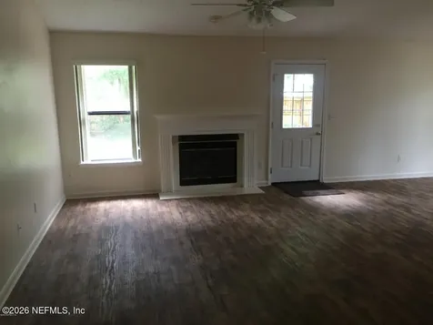 5058 Acre Estates Drive W Jacksonville FL 32210