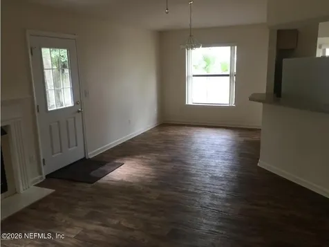 5058 Acre Estates Drive W Jacksonville FL 32210