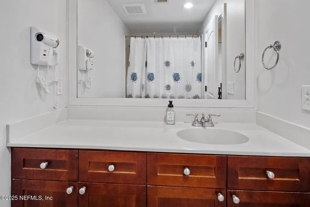 945 Registry Boulevard St. Augustine FL 32092