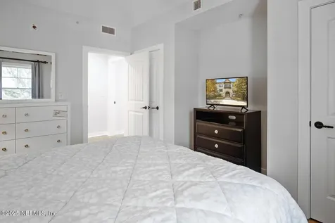 945 Registry Boulevard St. Augustine FL 32092