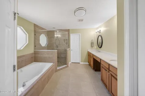 323 Broward Road Jacksonville FL 32218
