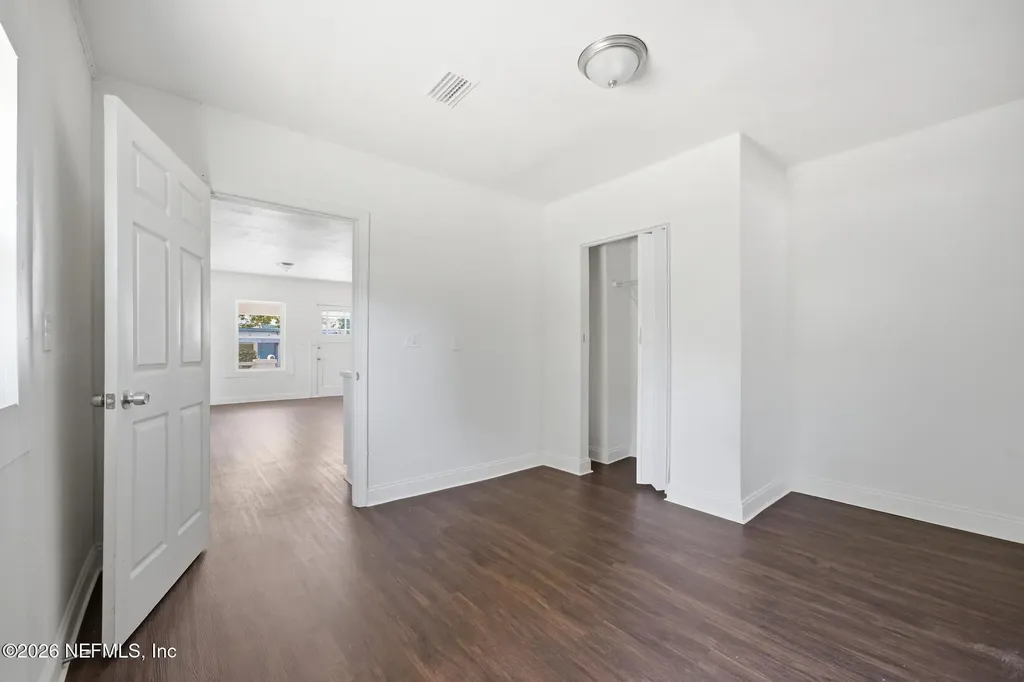 6945 Nelms Street Jacksonville FL 32208