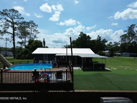 106 Dottie Court Interlachen FL 32148