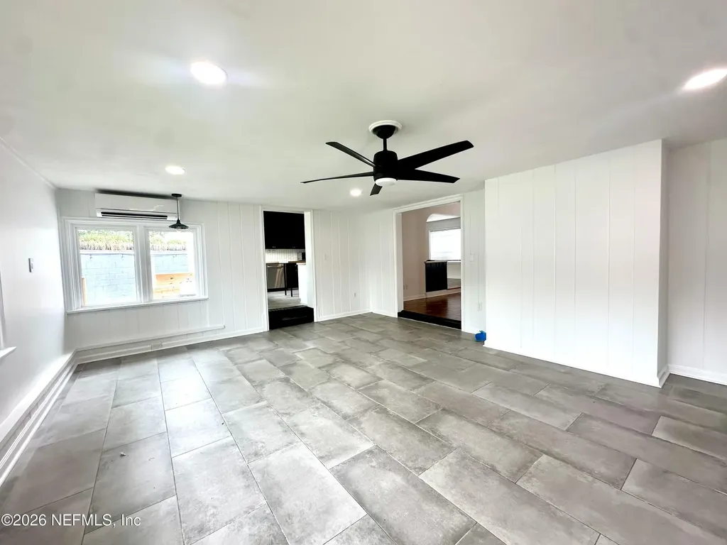 5951 Clifton Avenue Jacksonville FL 32211