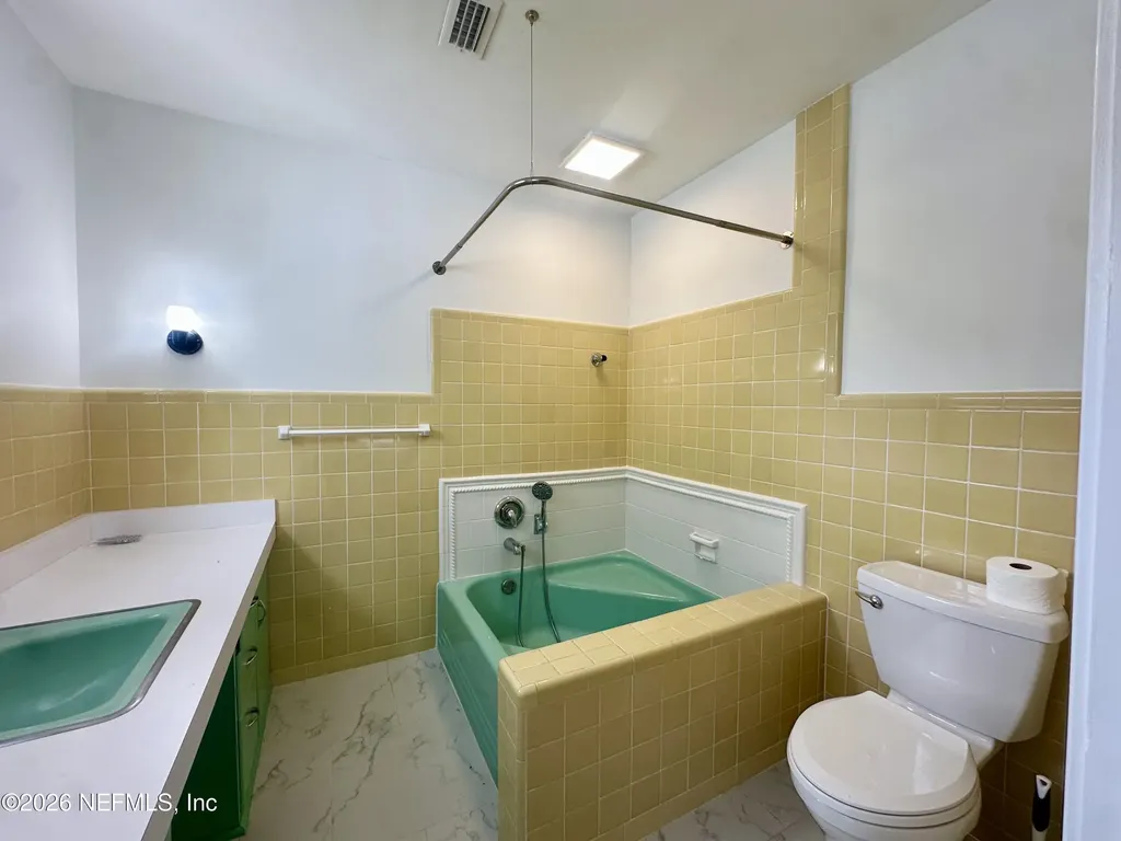 5951 Clifton Avenue Jacksonville FL 32211