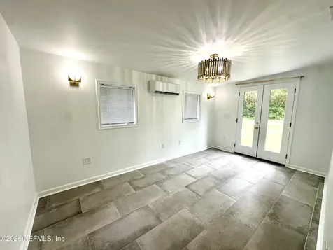 5951 Clifton Avenue Jacksonville FL 32211