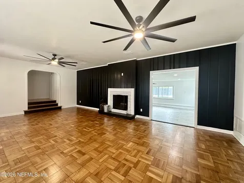 5951 Clifton Avenue Jacksonville FL 32211