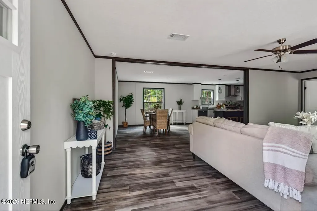 4819 Joan Avenue Middleburg FL 32068