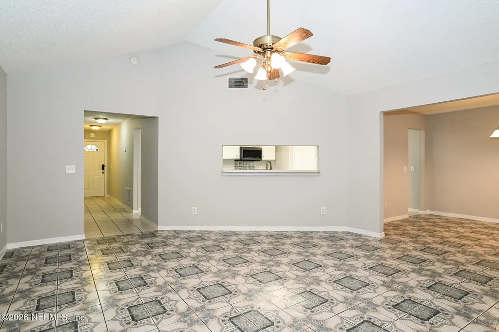 7744 Rockridge Drive W Jacksonville FL 32244