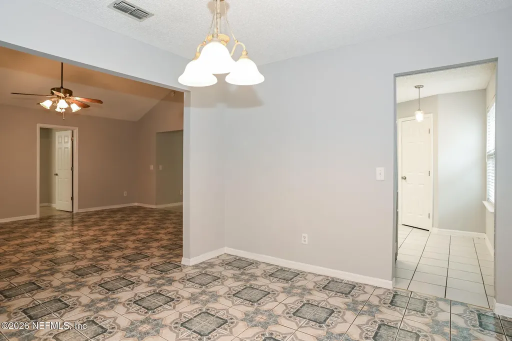 7744 Rockridge Drive W Jacksonville FL 32244