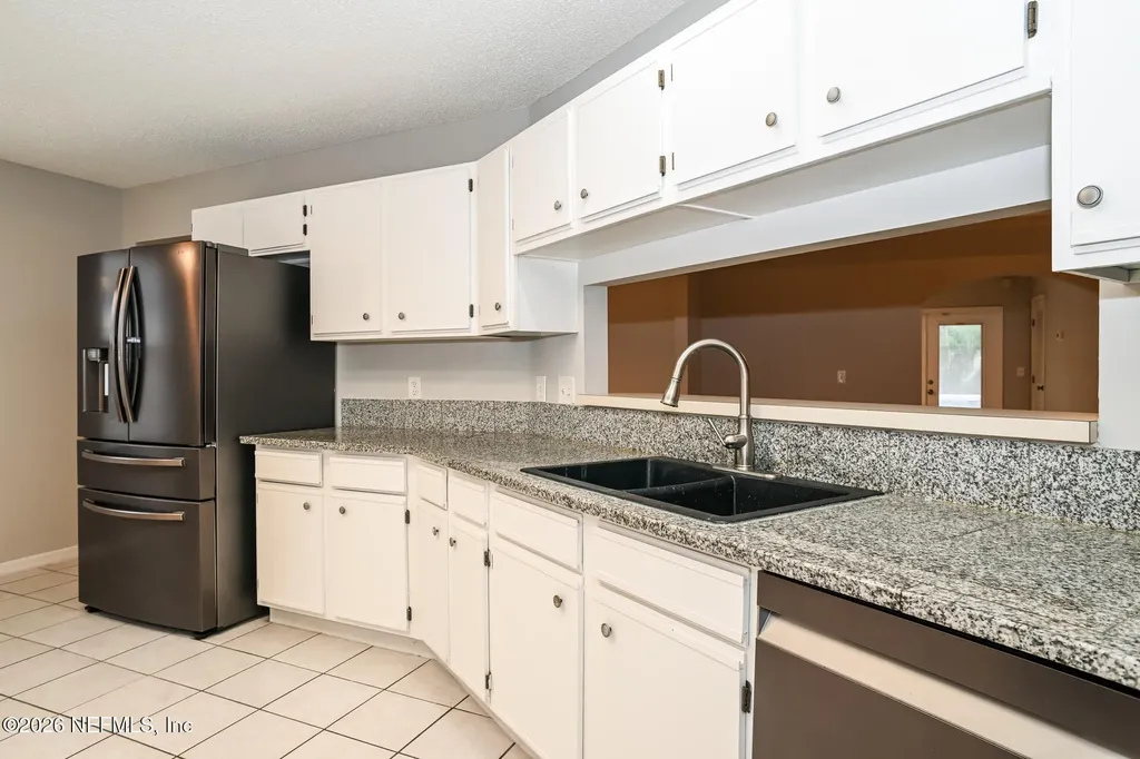 7744 Rockridge Drive W Jacksonville FL 32244