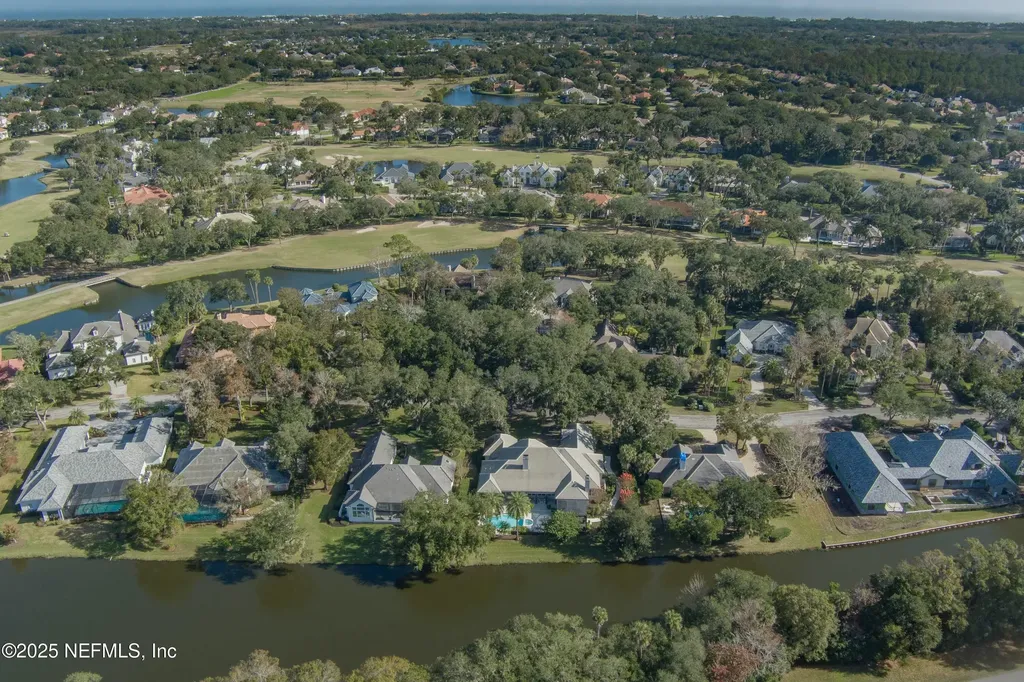 169 Plantation Circle S Ponte Vedra Beach FL 32082