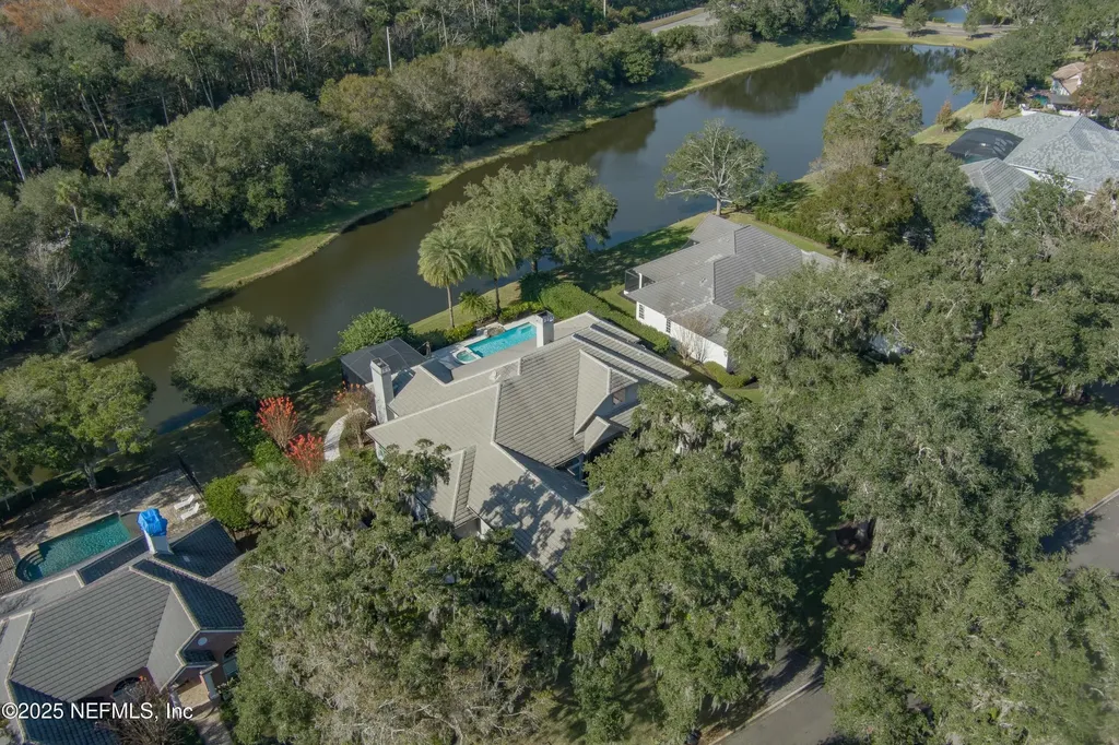 169 Plantation Circle S Ponte Vedra Beach FL 32082