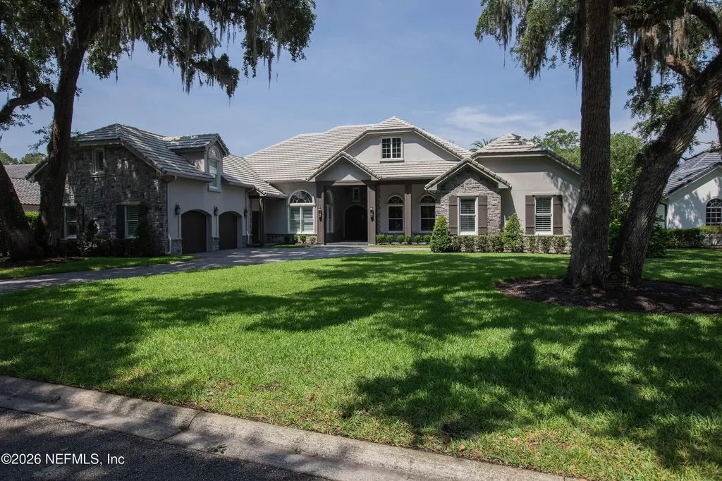 169 Plantation Circle S Ponte Vedra Beach FL 32082