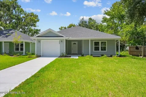 302 S 14th Street Palatka FL 32177