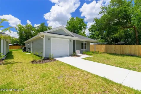 302 S 14th Street Palatka FL 32177