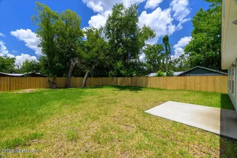 302 S 14th Street Palatka FL 32177