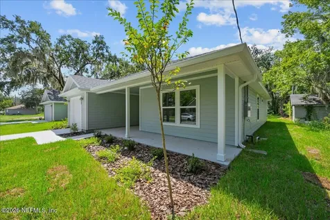 302 S 14th Street Palatka FL 32177