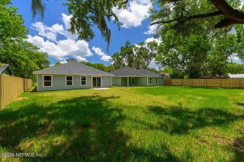 302 S 14th Street Palatka FL 32177