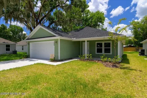 306 S 14th Street Palatka FL 32177