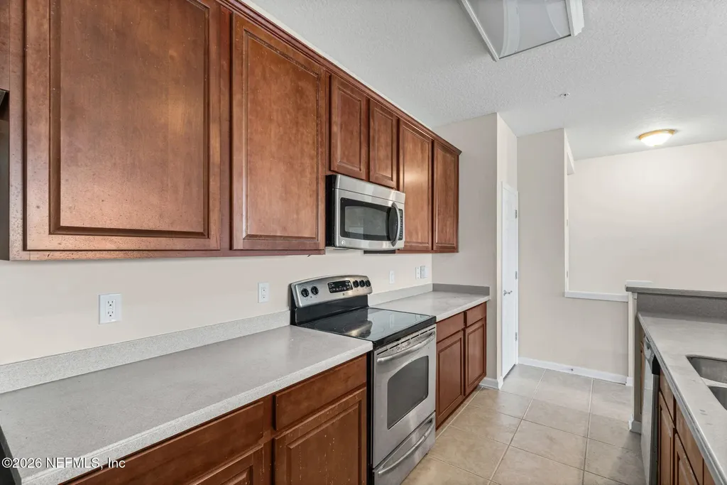 13364 Beach Boulevard Jacksonville FL 32224