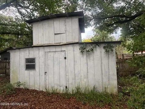 634 N Cherry Street Starke FL 32091