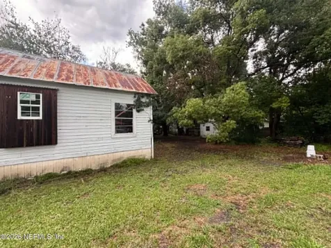 634 N Cherry Street Starke FL 32091