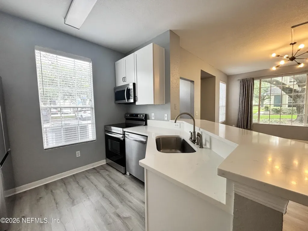 13703 Richmond Park Drive N Jacksonville FL 32224