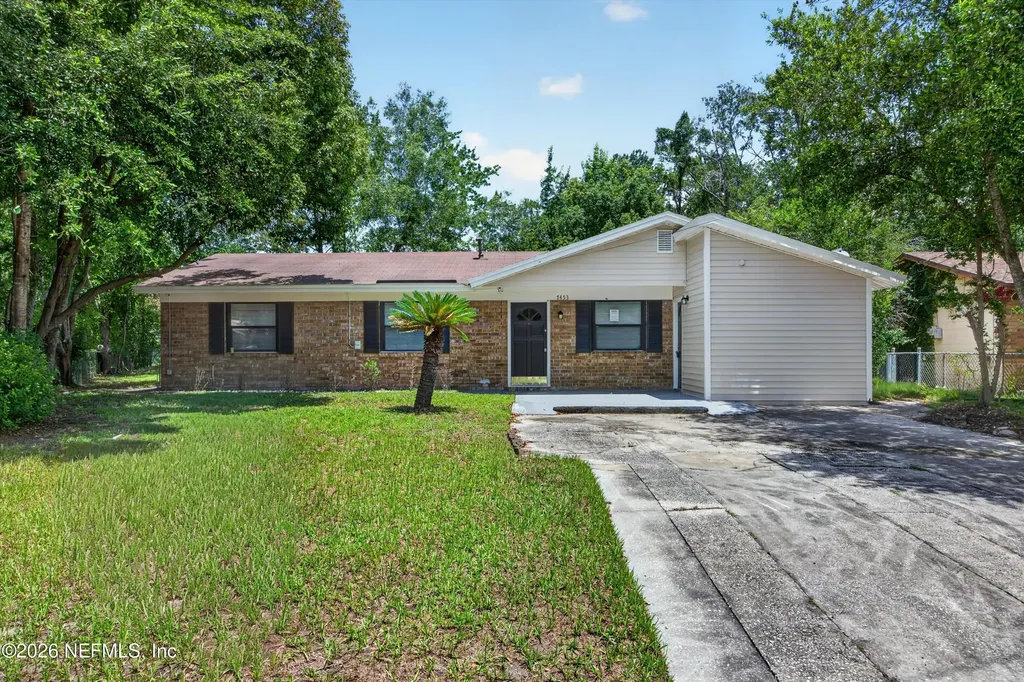 7453 Jade Drive N Jacksonville FL 32210