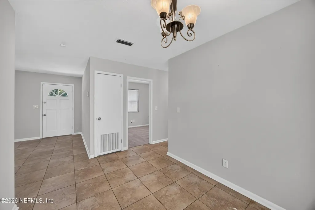 7453 Jade Drive N Jacksonville FL 32210
