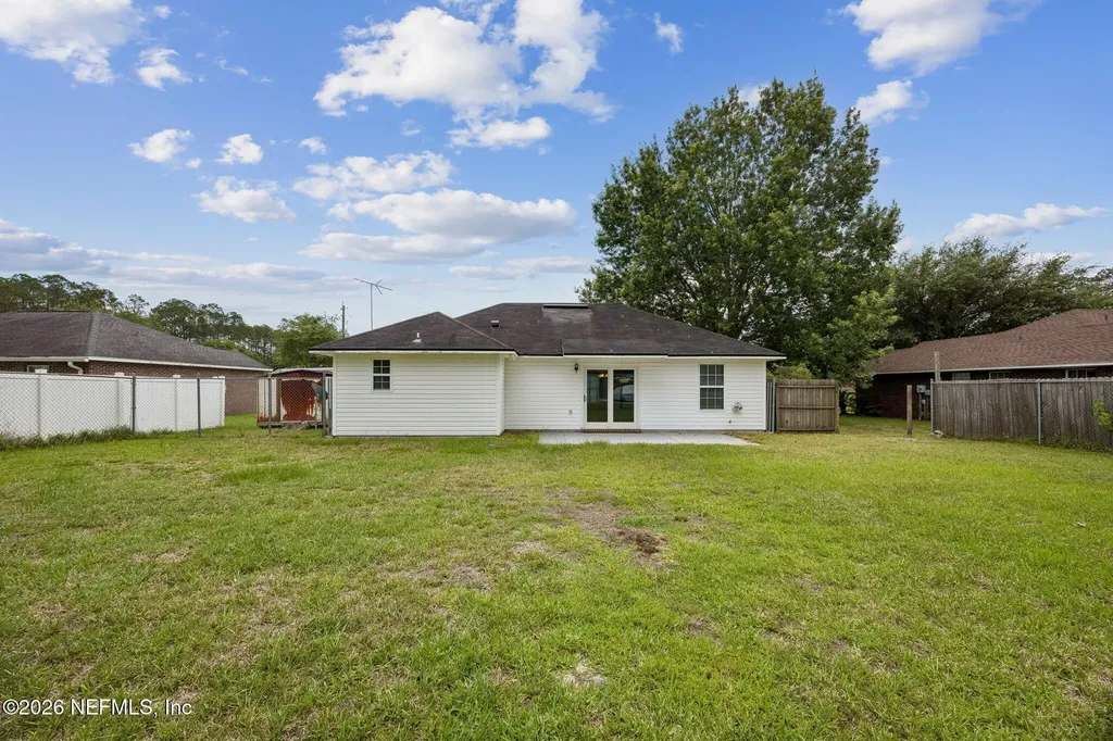 533 E Ohio Avenue E Macclenny FL 32063
