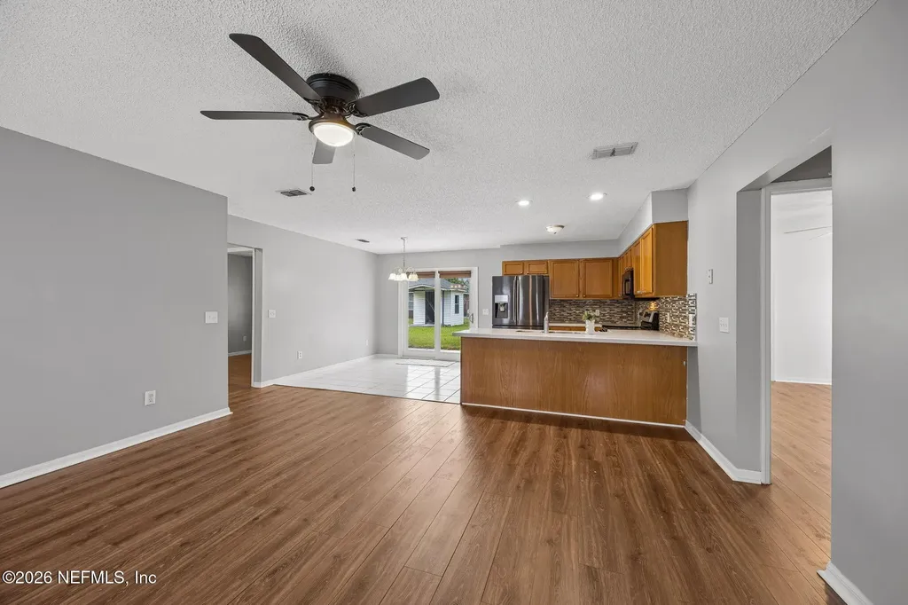 533 E Ohio Avenue E Macclenny FL 32063