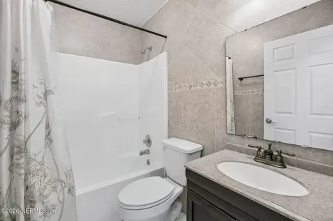 533 E Ohio Avenue E Macclenny FL 32063