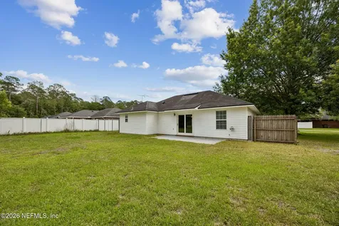533 E Ohio Avenue E Macclenny FL 32063