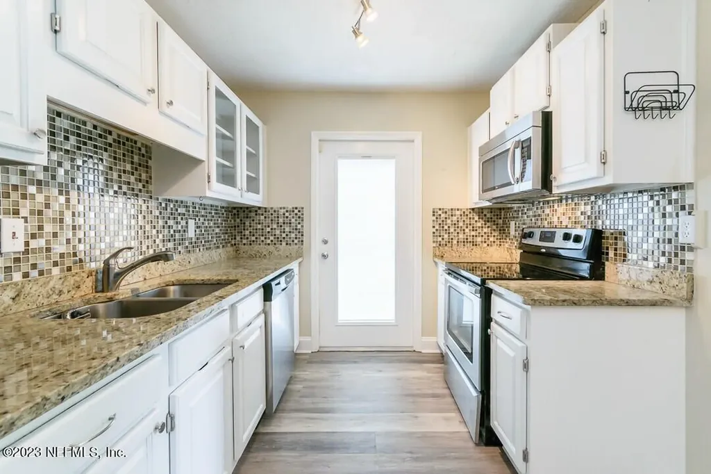 1155 19th Street N Jacksonville Beach FL 32250