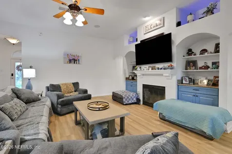 3920 E Glendale Court St. Johns FL 32259