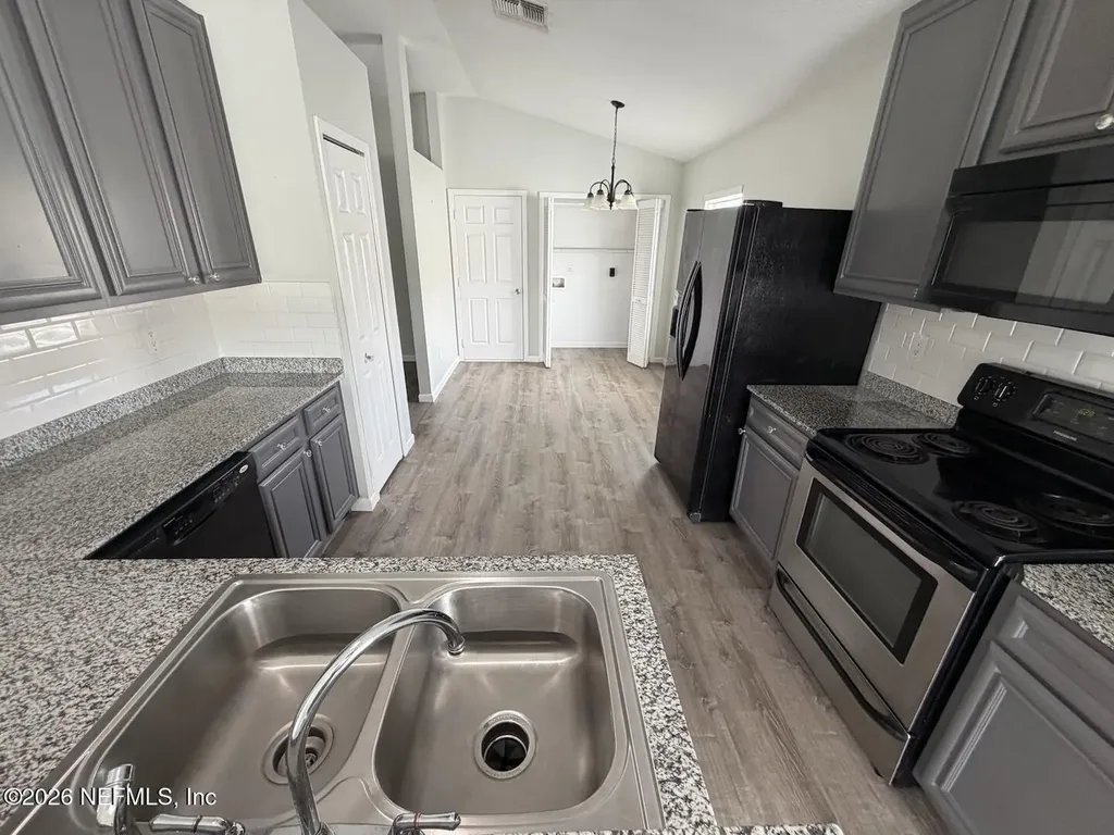 332 Marisco Way Jacksonville FL 32220