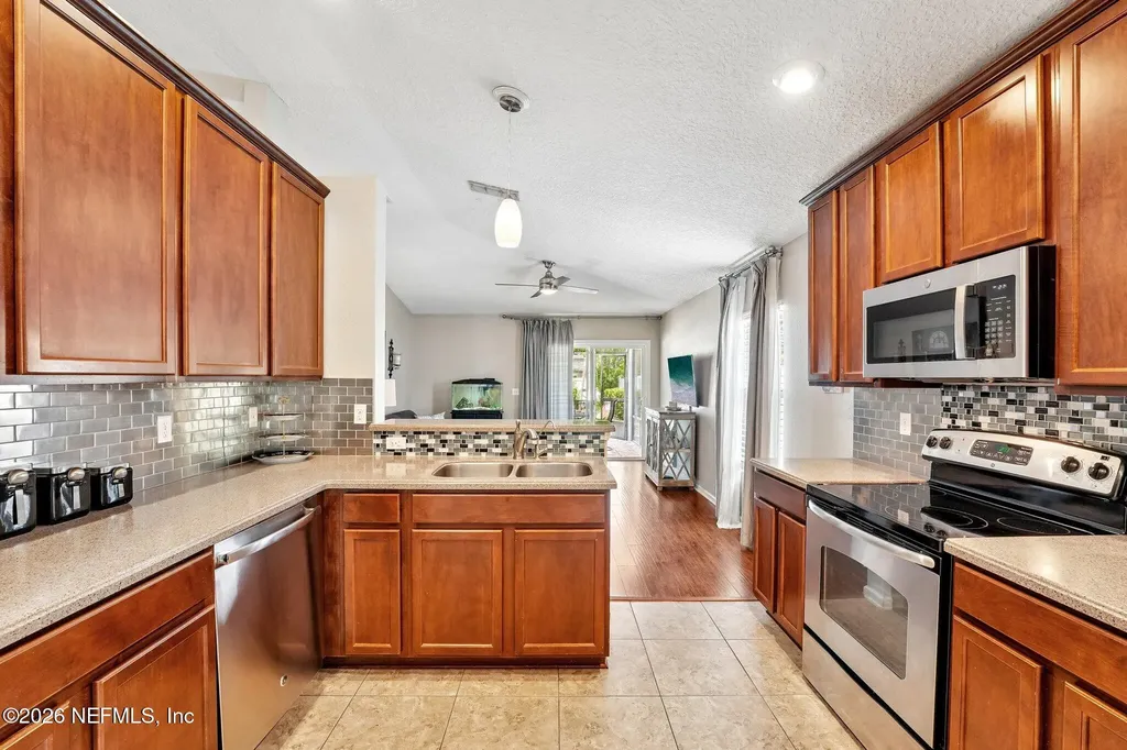 96398 Commodore Point Drive Yulee FL 32097