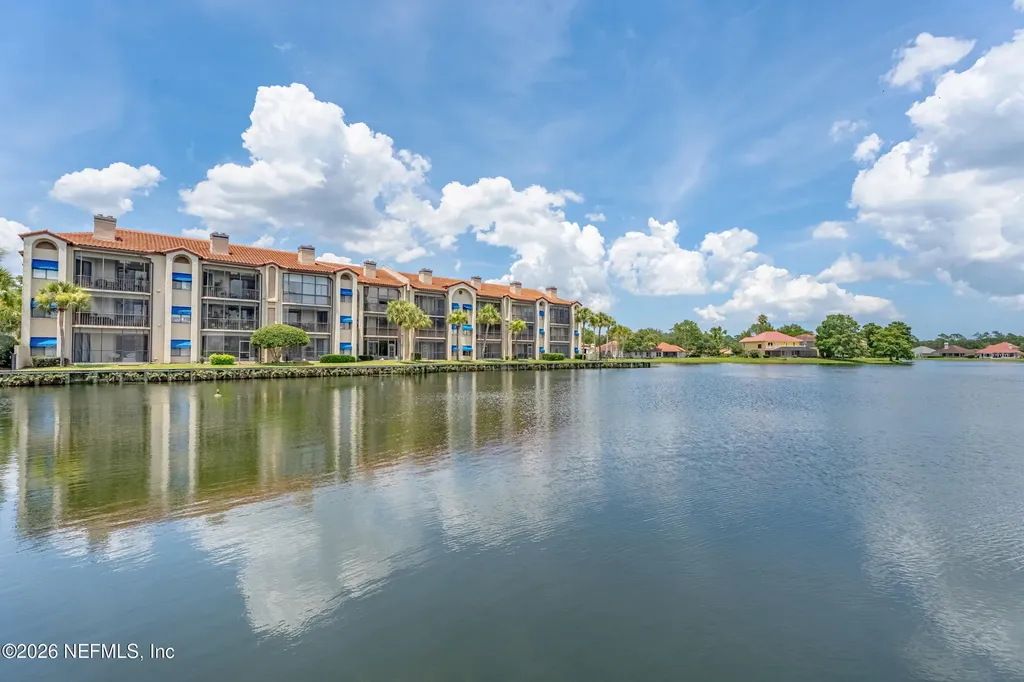 3820 Lavista Circle Jacksonville FL 32217